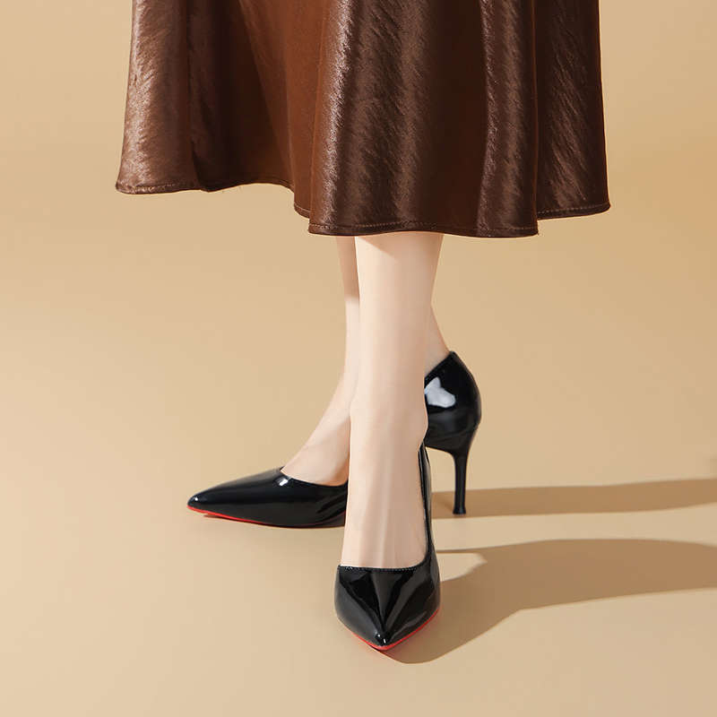 Stylish Black High Heels, Thin Heels, Side Empty Pointed Head, Shallow Mouth Dress, Simple and Versatile Patent Leather, Spring and Summer Red-soled