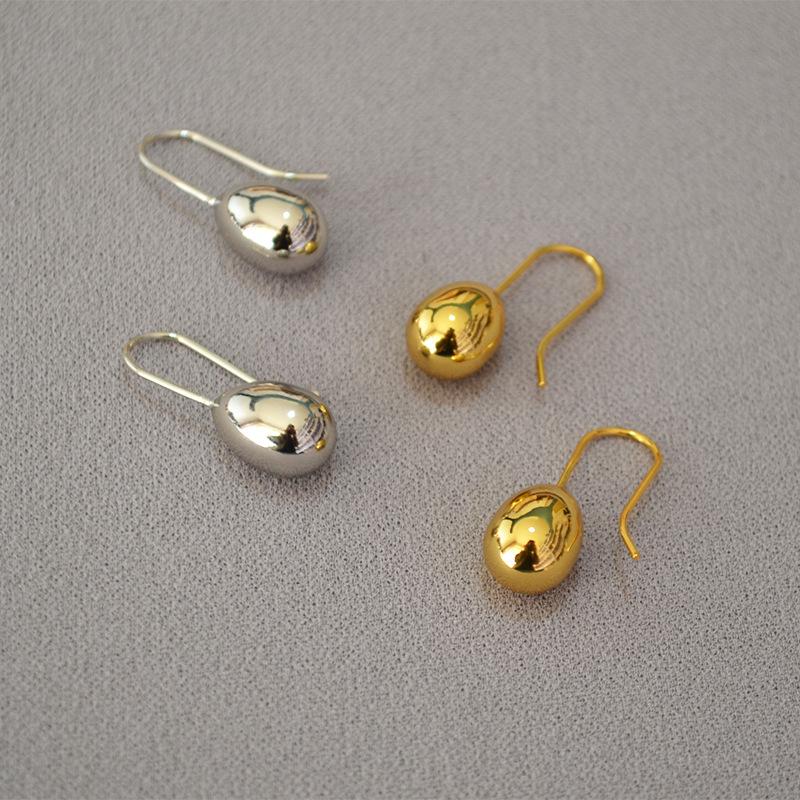 

Korean-Style Gold-Plated Brass Water Drop Earrings - Elegant and Versatile Women s Accessories золотой