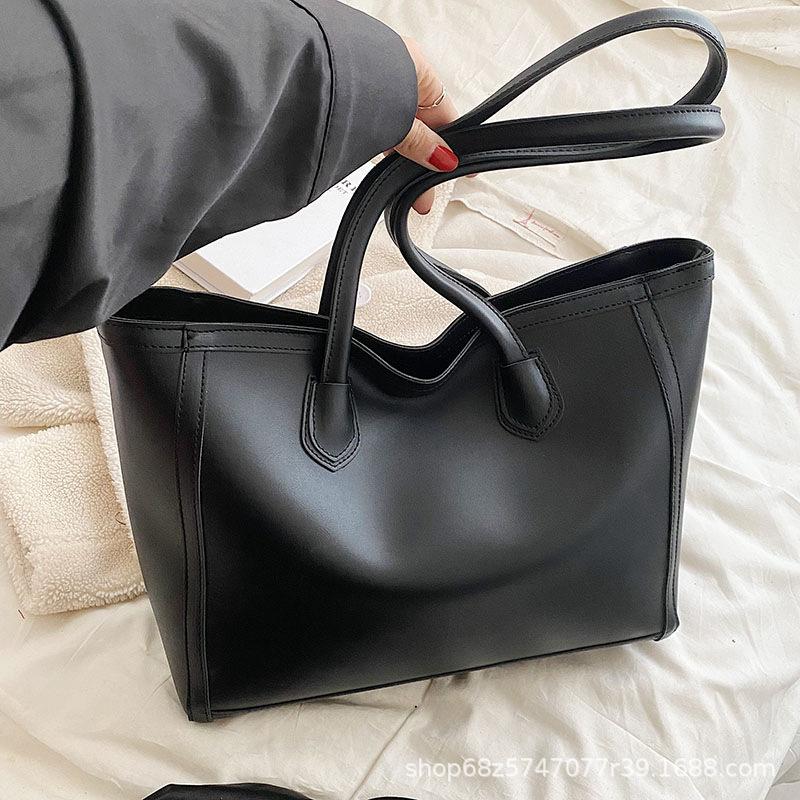 High-end and versatile shoulder tote commuter bag large capacity bag women's winter 2025 new explosive fashion bag