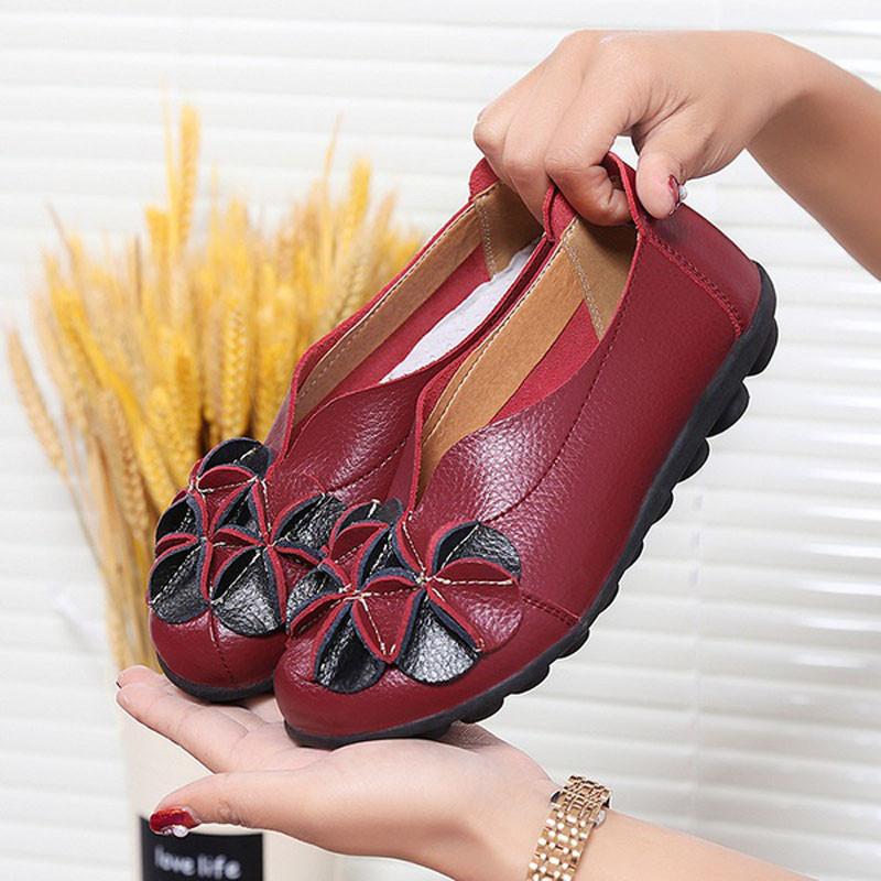 Versatile Soft Sole Flat Shoes With Classic Round Shallow Mouth For Moms