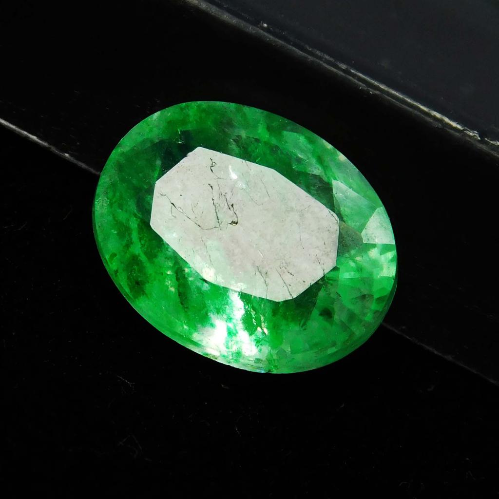 Natural Green Colombian Emerald 6ct Oval Cut Certified Loose Gemstone
