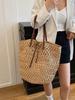 Large Capacity Straw Woven Shoulder Tote - Ideal for Seaside Vacations and Commutes