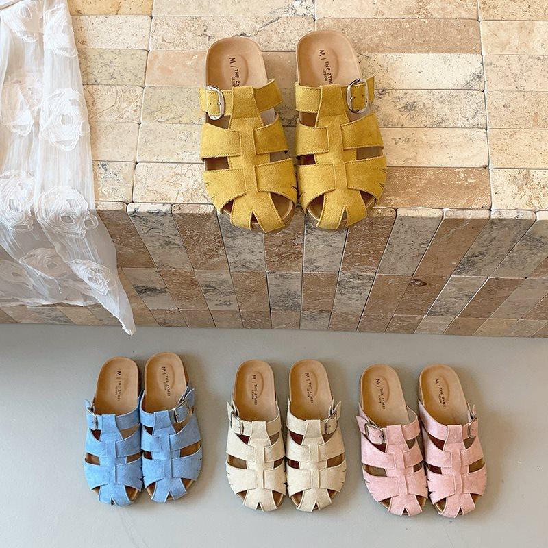 Fashion Female Shoes Cover Toe Ladies' Slippers Luxury Slides Platform 2025 Designer Retro Slippers Casual Cover Toe Shoes Slides Sliper