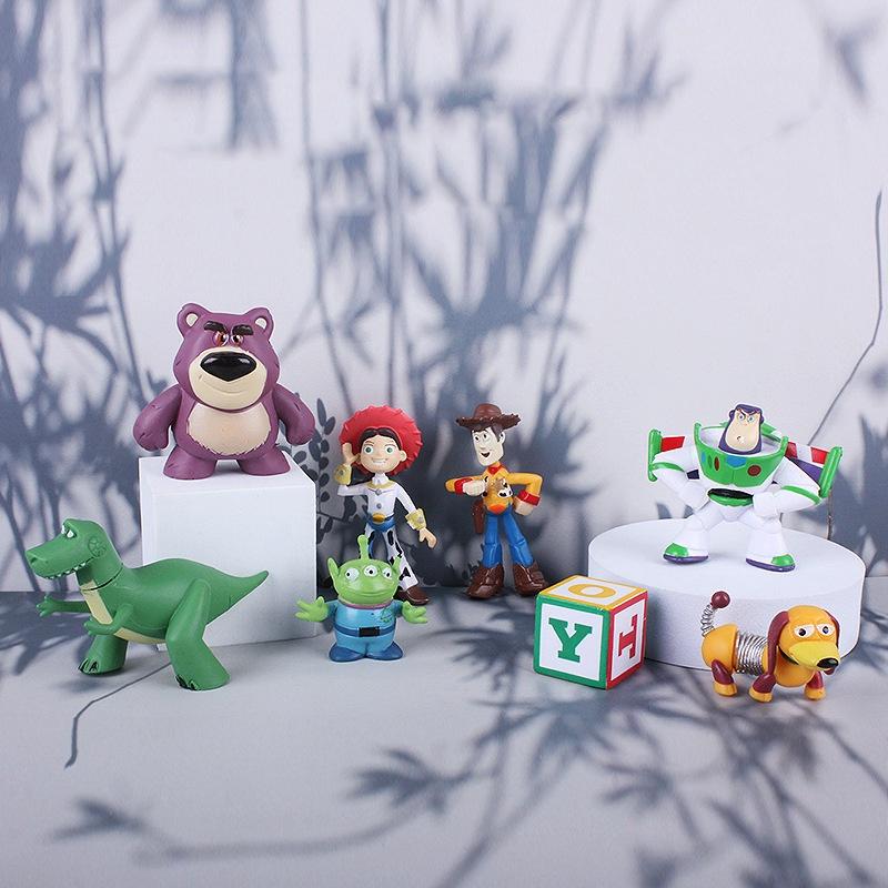 Aukštos kokybės Žaislų istorijos torto papuošimai 8 vnt. Figūrėlės teminiams susibūrimams