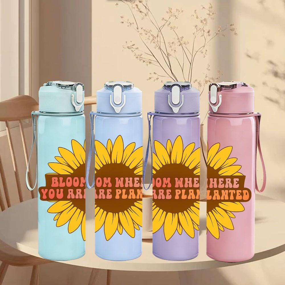 1PC Sunflower Bloom Plant Quote Art 750ml Color Plastic Sports Water Bottle Leakproof Flip Straw Lid Suitable for Sports Office Home Use