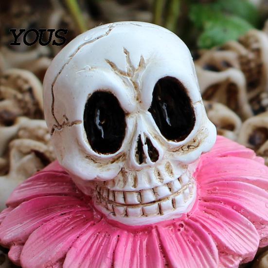 Waterproof Skull Potted Plant Inserts 3Pcs/Set Halloween Garden Stakes, Chrysanthemum Yard Resin Outdoor Decorative Ornaments Flower for Lawn