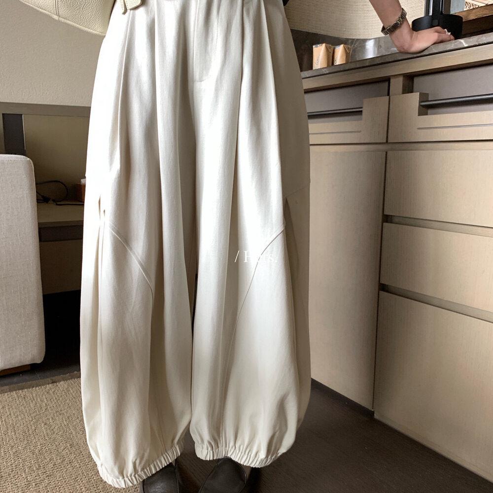 Women's High-Waisted Pleated Wide-Leg Lantern Pants - Spring 2026 Casual Balloon Design