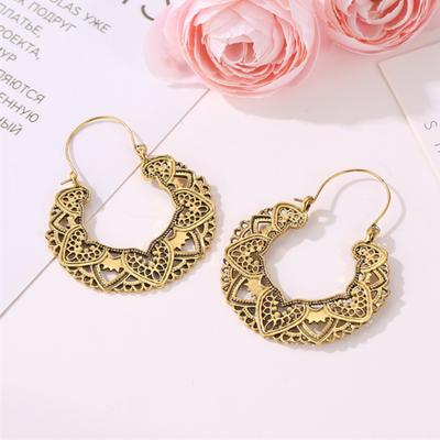 1 Pair Flower Shape Hollow Drop Earrings Geometrical Piercing Women Dangle Earrings Jewelry