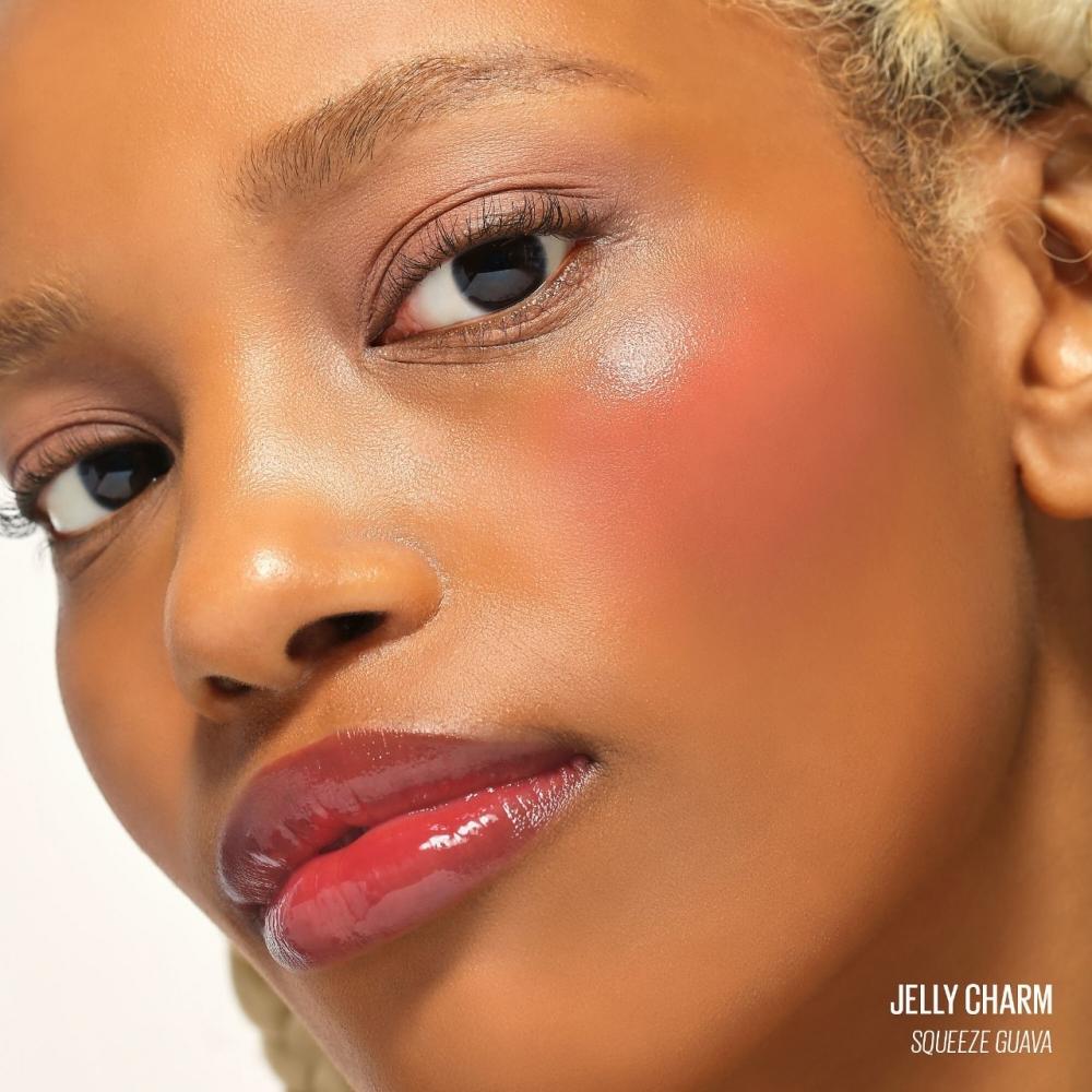 Kaja Jelly Charm Glazed Lip Stain   Blush With Keychain 0.17 Oz   5 G 02 Squeeze Guava Soft Plum Pink