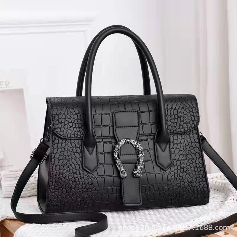 Elegant Vintage European And American Style Large Handbag With Crocodile Texture And Multiple Color Options