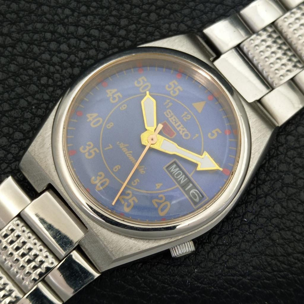 GENUINE VINTAGE SEIKO 5 AUTOMATIC 7S26A JAPAN MENS BLUE DIAL WATCH A702465-5 R124-a702465