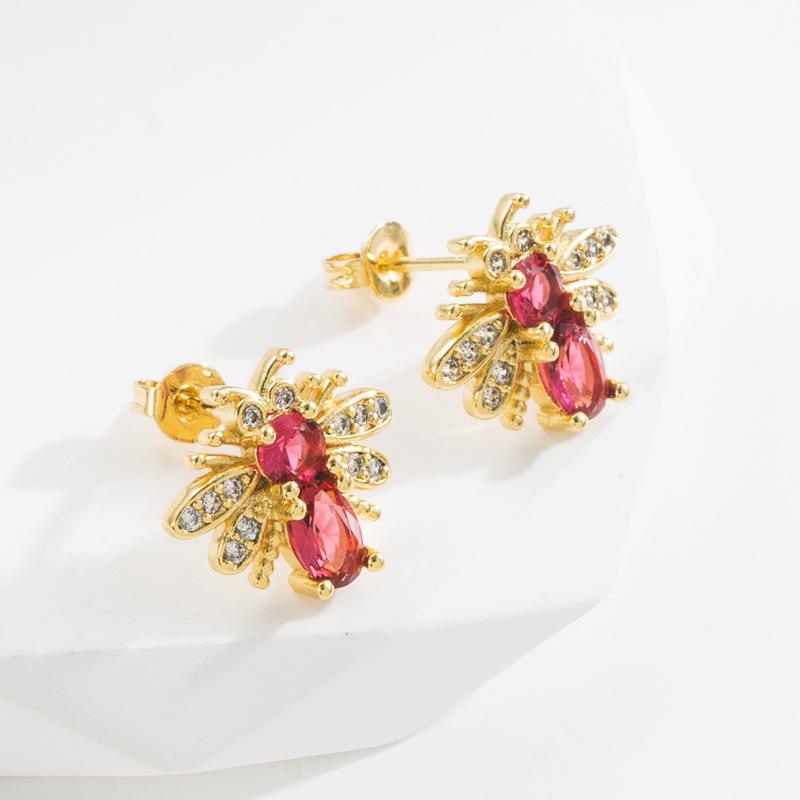 Bøyleøredobber for kvinner Bohemske O-formede kreative risperler Overdrevne tilbehør øredobber