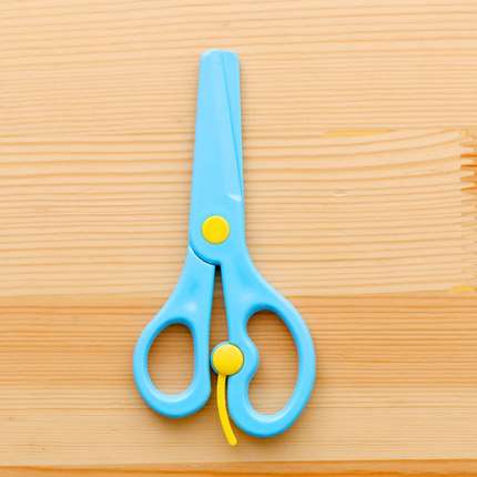 4pcs Child safety manual scissors kindergarten children s paper-cutting special safety household round head does not hurt hands