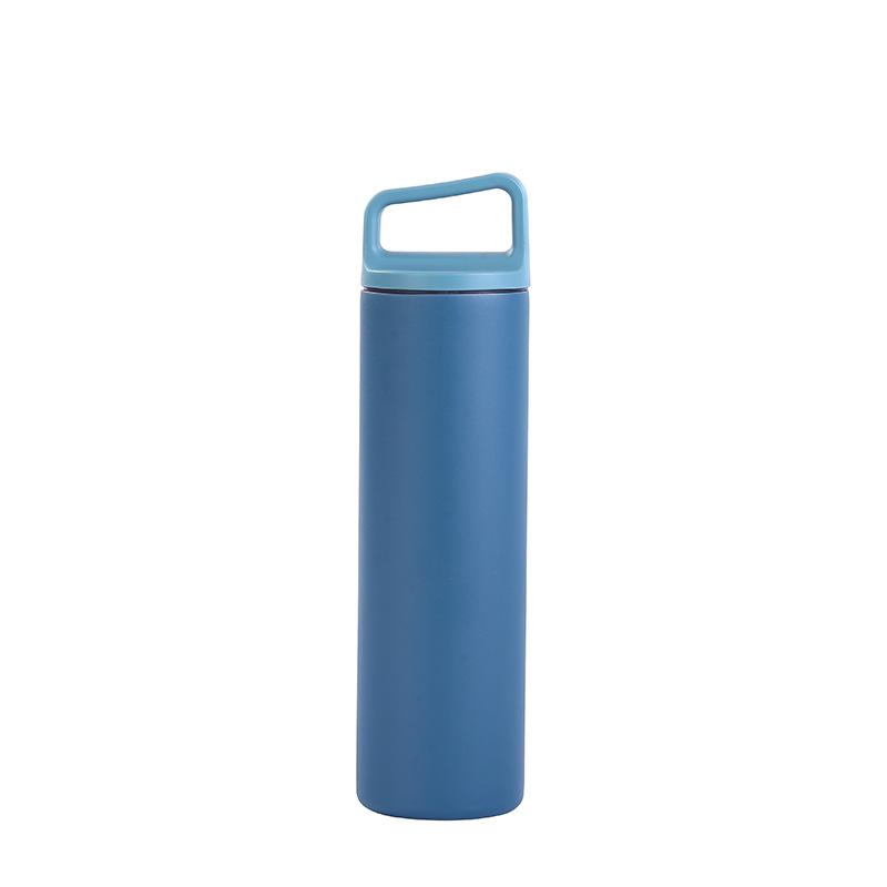 Reisebecher für Outdoor-Sportarten, große Kapazität, tragbarer Becher, einfacher Becher aus 304 Edelstahl