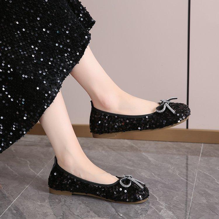 

Evening shoes new temperament spring and autumn French shoes grandma shoes flat single shoes women s Mary Jane women s shoes 35 чёрный