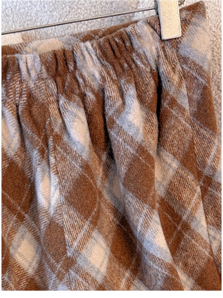 2025 Winter Plus Size Retro Plaid Midi Skirt - Thick Wool for 130-320 Jin