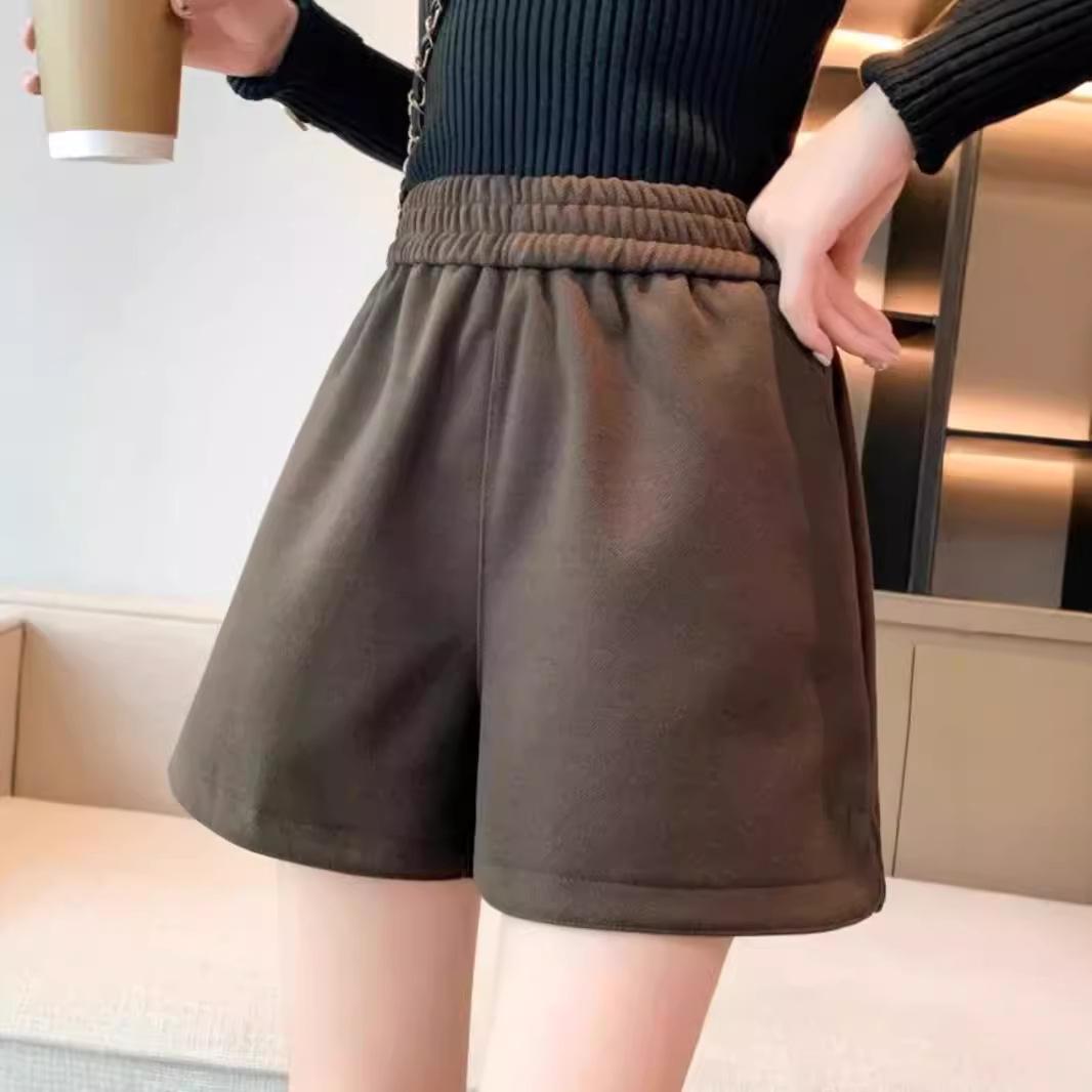 

Women s Elastic High Waist Woolen Shorts - Autumn/Winter 2024 A-line Wide Leg Booty Shorts. 4XL [Recommended 159-170 lbs]