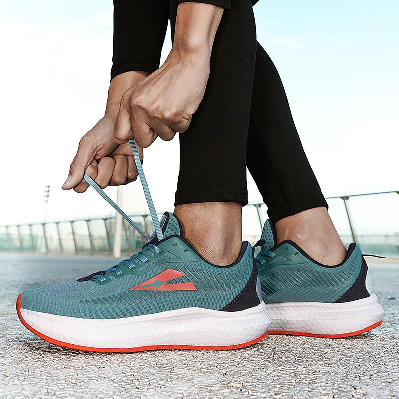 Fashion Trail Running Shoes Non-slip Wear-resistant Thick Sole Breathable Men Women Outdoor Sports Shoes Female Casual Breathable Joggin