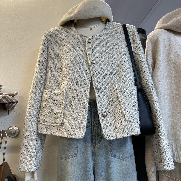 

Французский стиль ароматов: Короткая куртка-топ с круглым вырезом Весна/Осень M 50-55 kg грязно-белый