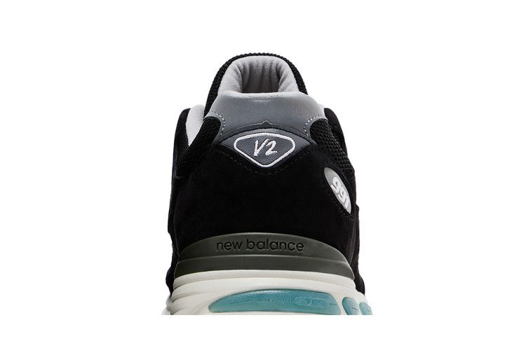New Balance 991v2 MiUK Black Grey