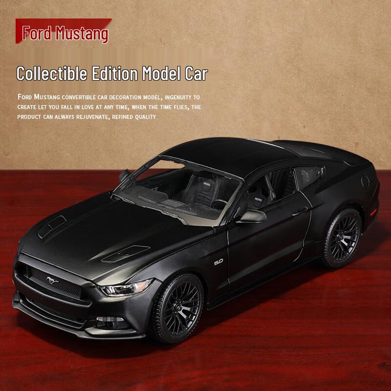 Ford Mustang GT 1:18 Scale Diecast Model Car