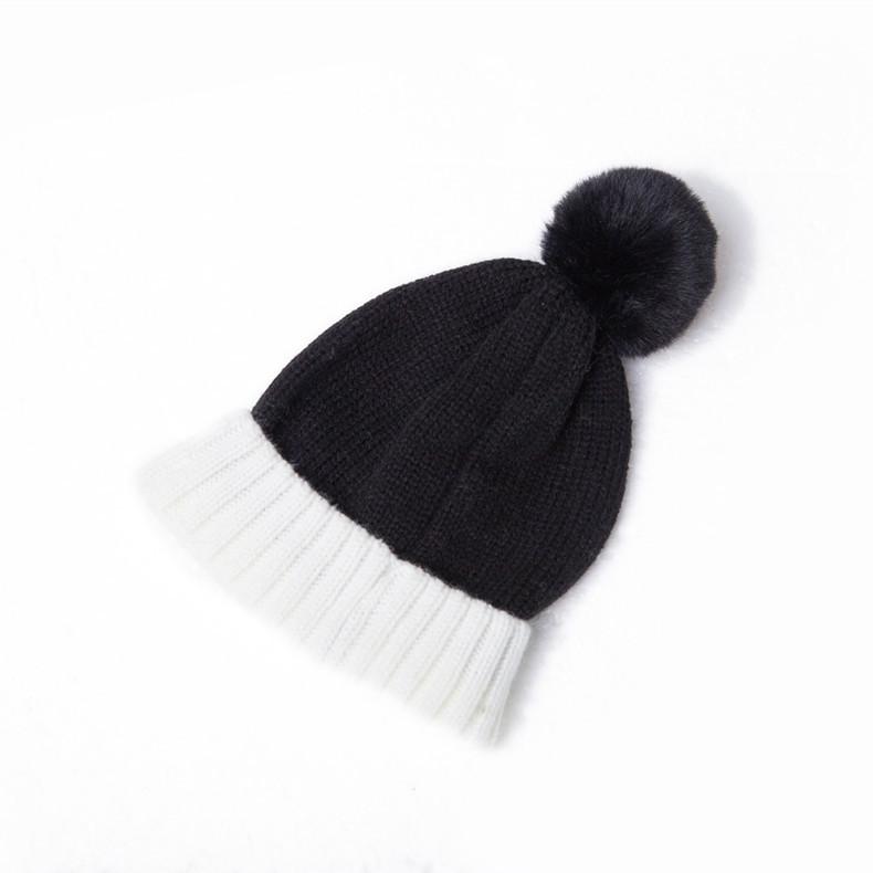 Autumn and winter new pony * Li color matching children's hairball wool knitted hat thickened scarf set