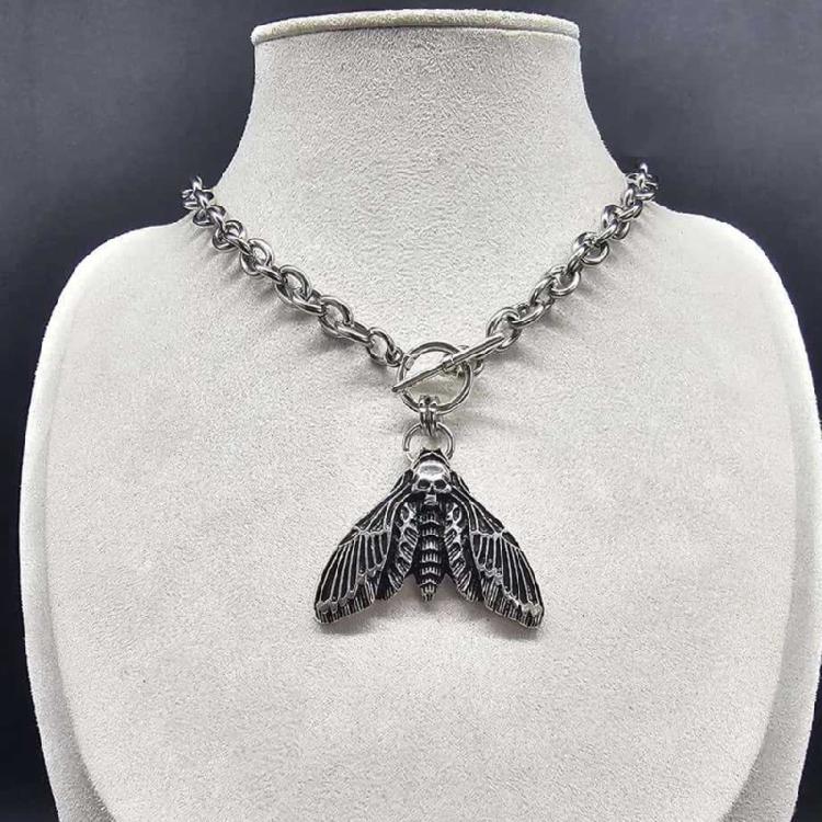Alternative Style Death Moth Pendant Necklace 44cm Alloy Neck Chain Gothic Jewelry for Dark Aesthetic Wardrobe