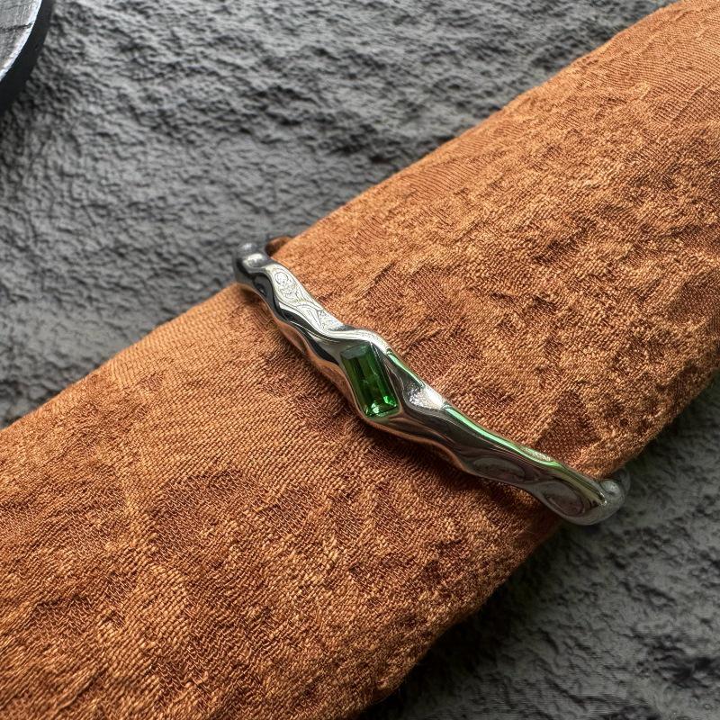 

Gaga Ретро Зеленый Бриллиант Нержавеющая Сталь Открытый Браслет - Унисекс Хип-Хоп Украшение