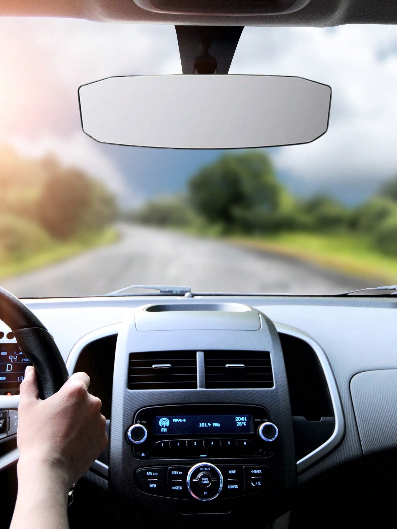 

1Pc Wide-Angle Car Rearview Mirror – Universal Fit for All Vehicles, Easy Installation, Ideal for New Drivers & Families белый