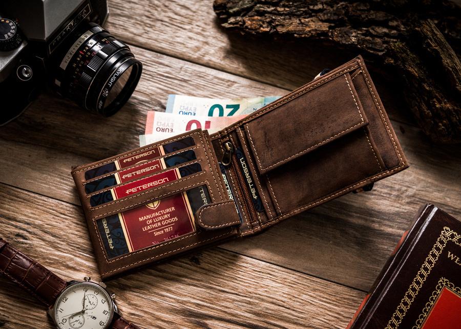 Men's Nubuck Wallet with RFID Protection - Peterson