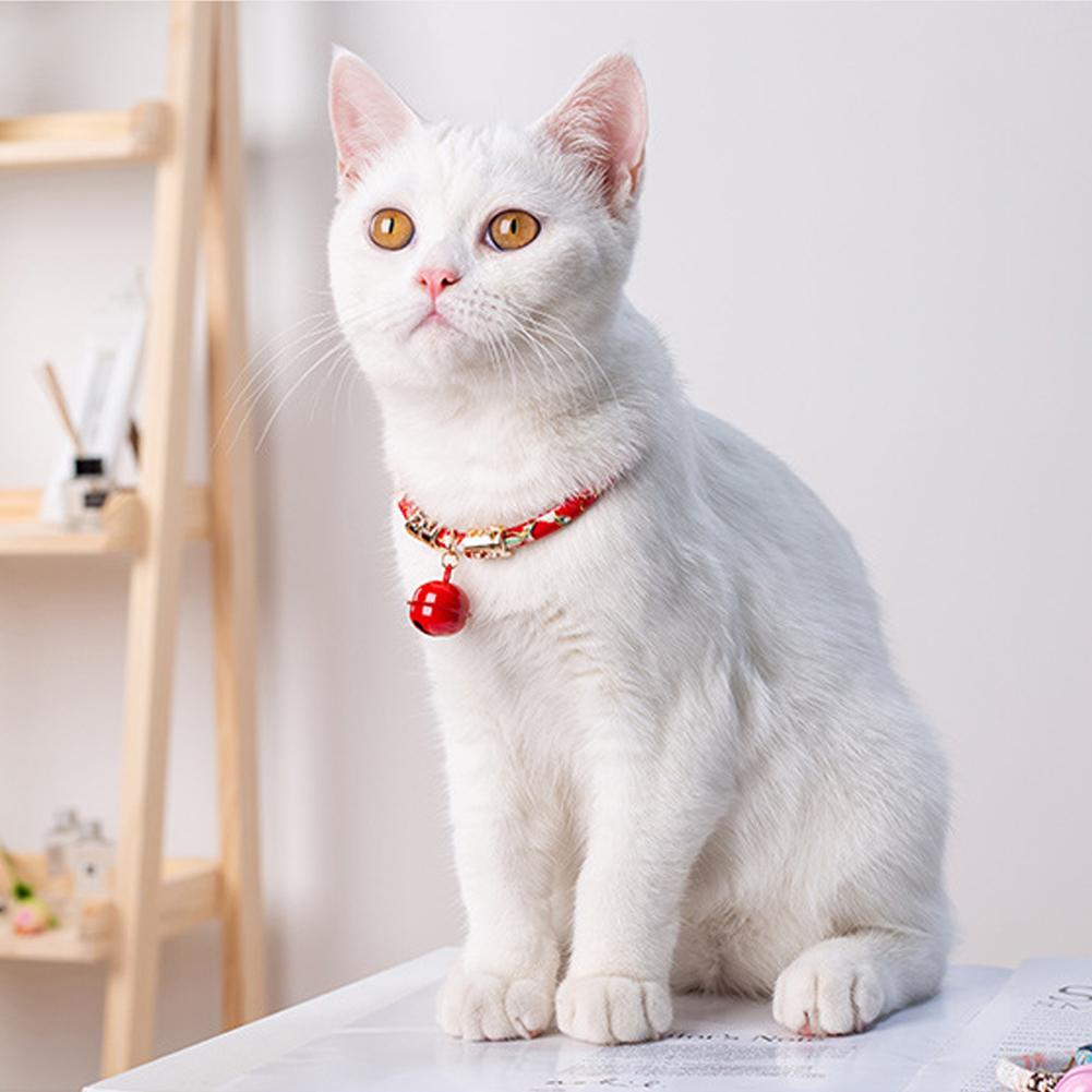 Verstellbares japanisches Haustierhalsband Retro-Stil Katzenhalsring Haustier Katze Hund Zubehör mit Glocke