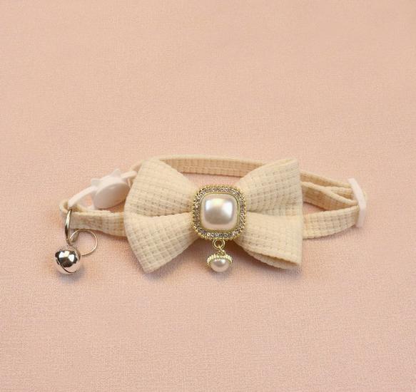 Retro Waffle Pattern Pet Collar with Pearl Pendant
