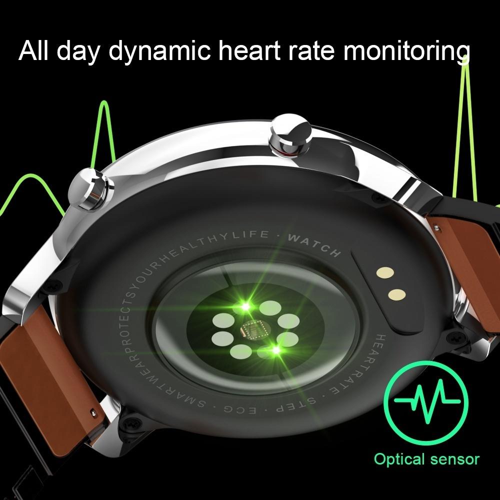 watch with oxygen monitor