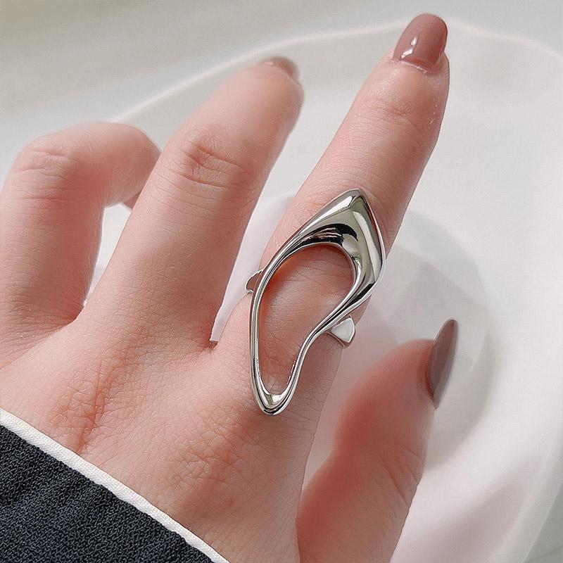 925 Sterling Silver Rings For Women Trendy Fashion O White Stone Hug Hollowout Shape Handmade Couple Jelwery For Party Gift