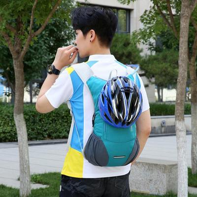 Atmungsaktiver Unisex Outdoor Rad- und Wanderrucksack mit aufgedrucktem Logo