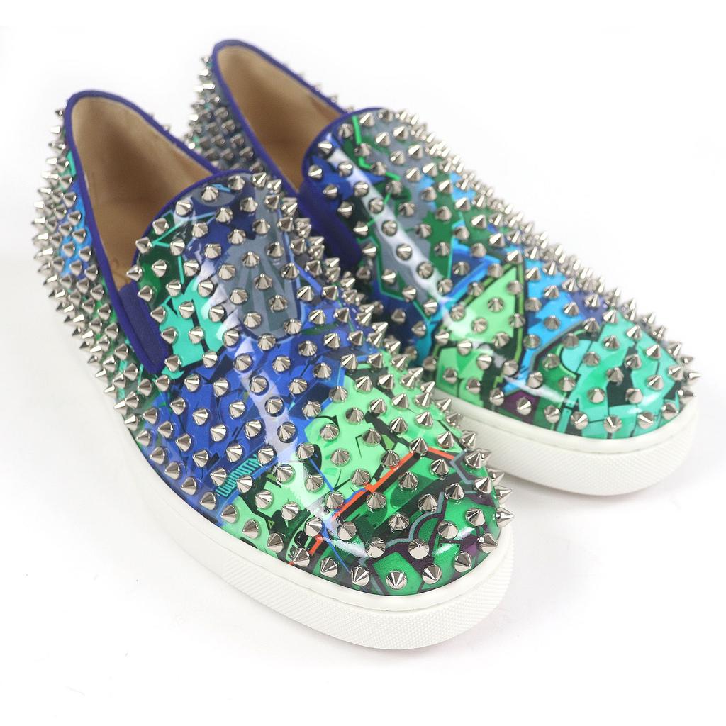Makellose Christian Louboutin Low-Cut-Sneaker ROLLER BOAT mit Spikes und Nieten, Slipper, Blau, Gebraucht