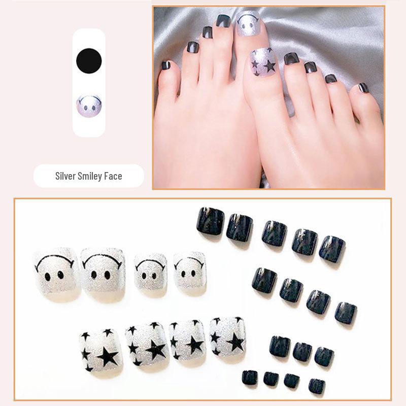 Press-On Toenail Art: Finished Nail Pieces and Wearable Patches