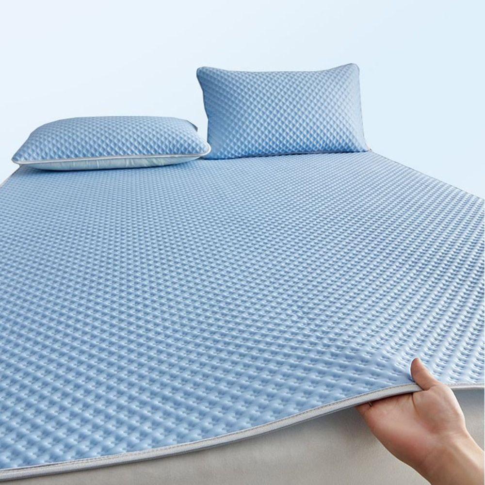 Breathable Cooling Mattress Comfortable Smooth Air Condition Cushion  For Adult Kids