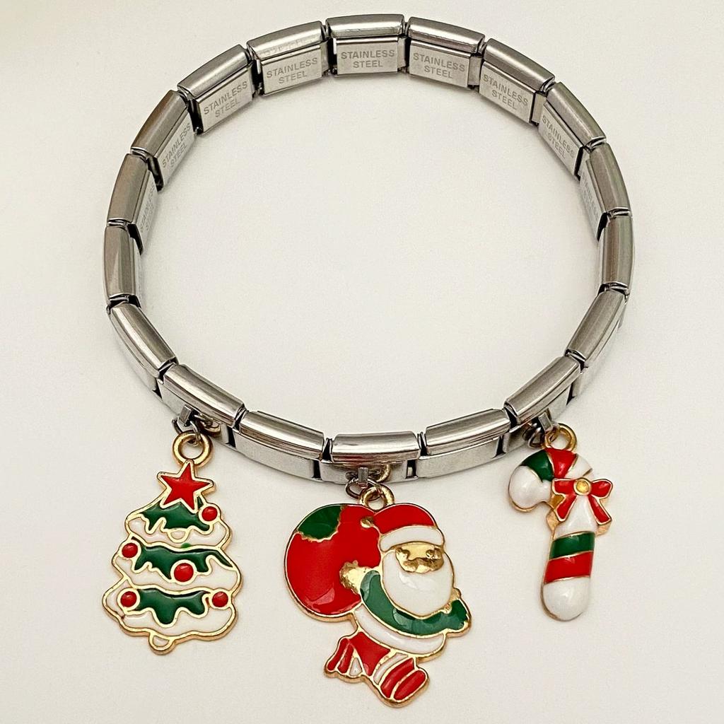 Stainless Steel Christmas Charm Bracelet for Men Women Strawberry Fruit Pendant Bangle Luxury No Fading Jewelry Gifts