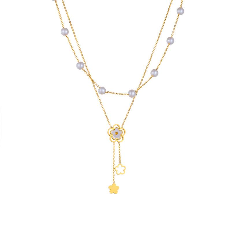 Gold Plated Double Layer Pearl Necklace with Mother of Pearl Clover Pendant, Dainty Adjustable Chain for Women, Elegant Daily Jewelry