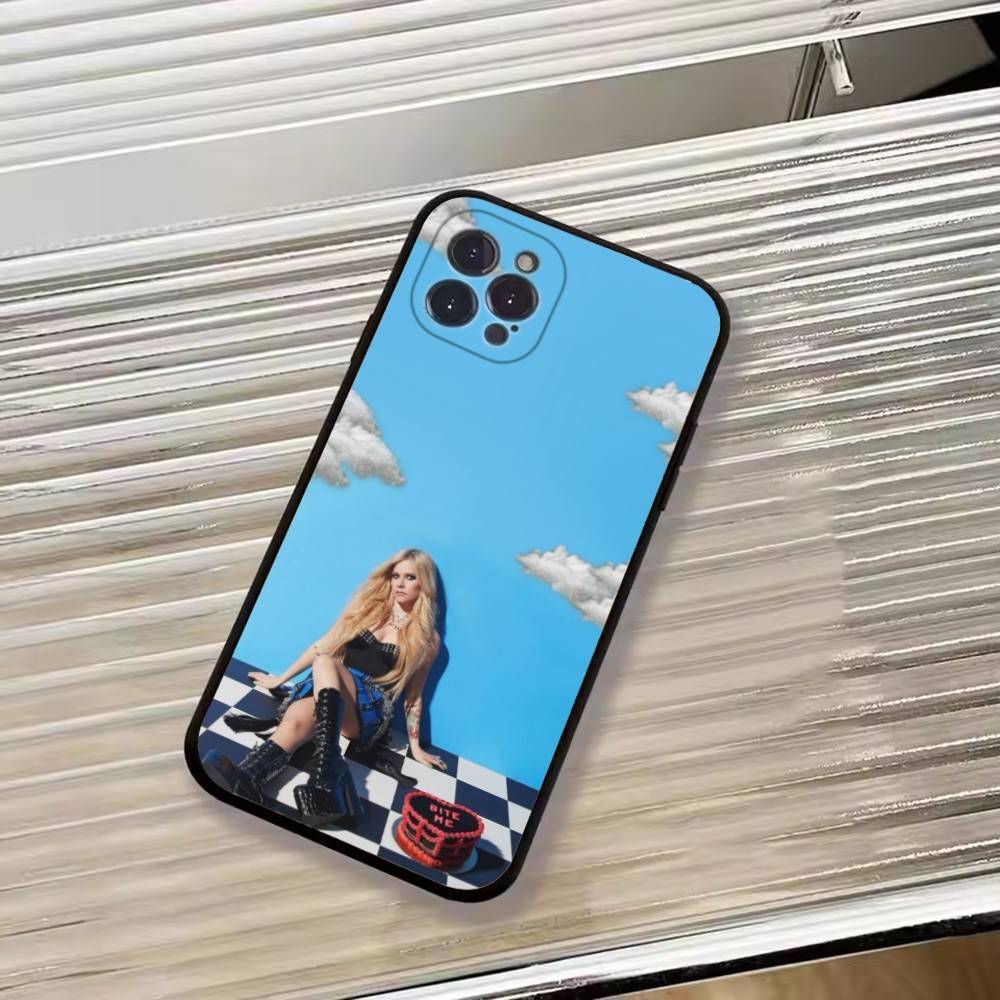 Zangeres Avril L-Lavigne Telefoonhoesje Voor iPhone 17, 16,15,14,13,12,11 Plus,Pro Max, Anderen Zacht Zwart Hoesje