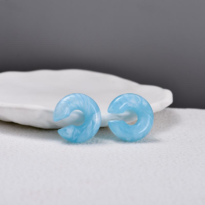 1 Pair Simple Round Circle Clip Earrings For Women C Shape Acrylic Red Blue Black Pink No Pierced Cartilage Lightweight Ear Cuff