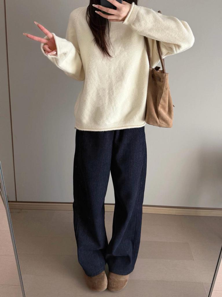 Korean Style Ruffle Sweater - Round Neck, Raglan Sleeves, Slim Fit, Solid Color, Textured Design
