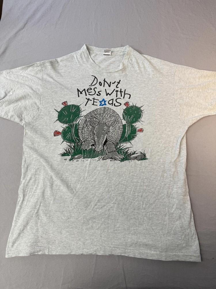 VTG Armadillo T-shirt Don t Mess With Texas Breakthrough XL Unisex T-Shirt M