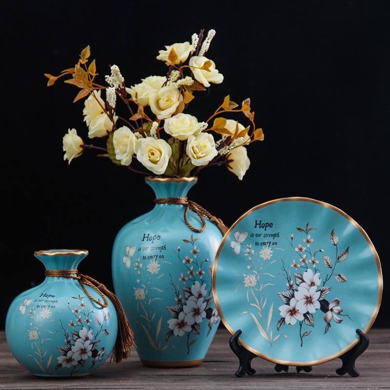 Modern Ceramic Vase Ornament for Living Room or TV Cabinet Display