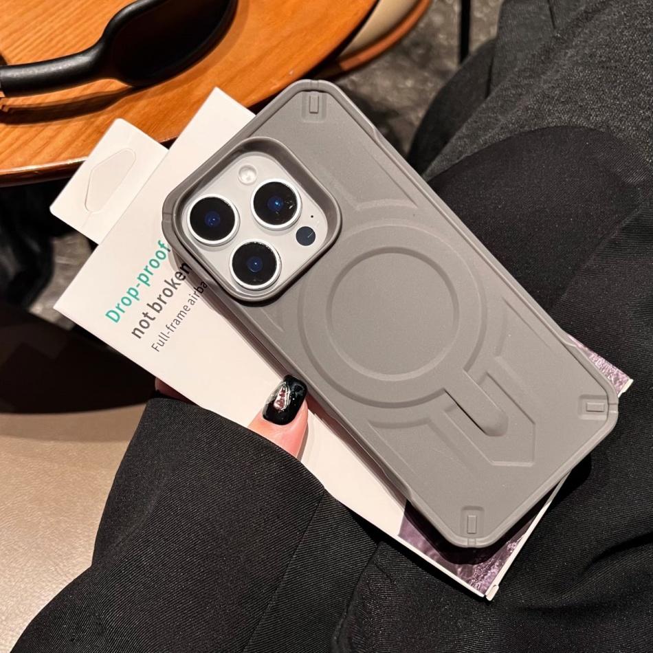 

Silicone Magnet Phone Cases for iPhone 16 Pro Max Matte Skin Touch Protective Cover for iPhone 16 Plus 15 ProMax 13 14 11 12 Case For iPhone 11 Pro Max сірий