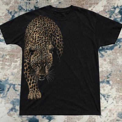 Leopard Graphic T-Shirt Unisex Black Cotton Vintage Wildlife Tee