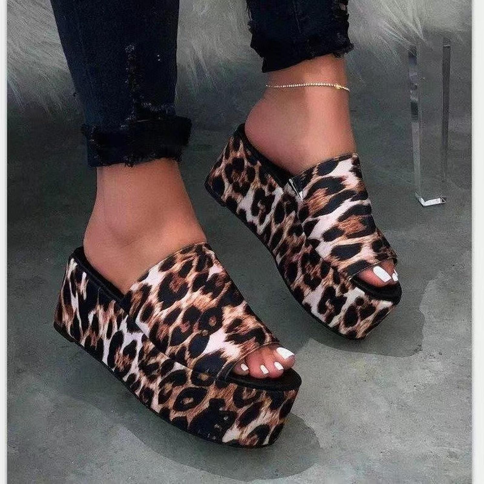 

Women s Sandals in Open Toe Chunky Bottom High Heels Camouflage Comfortable Non Casual Flat Sandals Shoes 39
