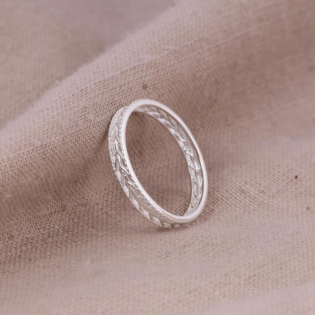 Leaf Pattern Ring, 925 Sterling Silver Band Ring, Nature Inspired Ring, Minimalist Stackable Ring, Vine Band Ring, Dainty Silver Ring, Gift for Her