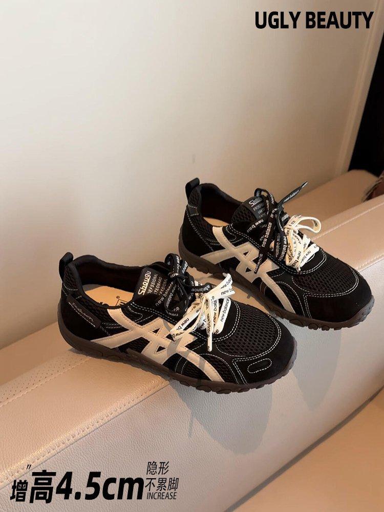 

Версия из коровьей кожи~ кожаные немецкие тренировочные кроссовки на толстой подошве с внутренней высотой для женщин, новинка осени и зимы 2025 года, спортивные и повседневные в стиле Форреста Гампа 40 чёрный